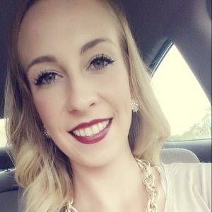 Meet your Posher, Megan